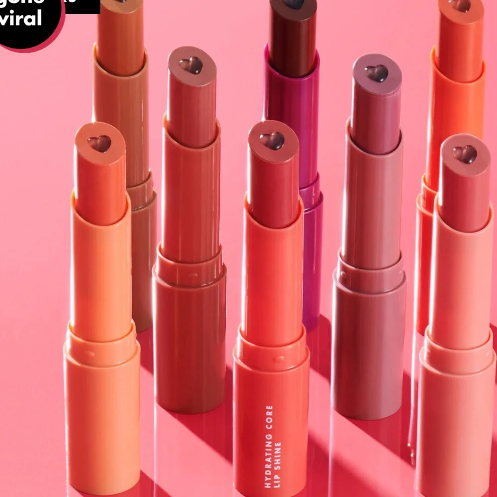 E.L.F. Hydrating Core Lip Shine in Giddy - Picture 7 of 7